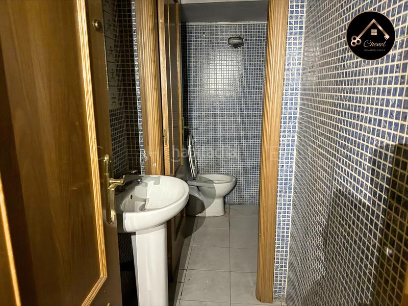 Foto 3a4d175b-f9be-4a50-bb7e-9b691c6fb4dc. Location local commercial dans Los Villares Arganda del Rey