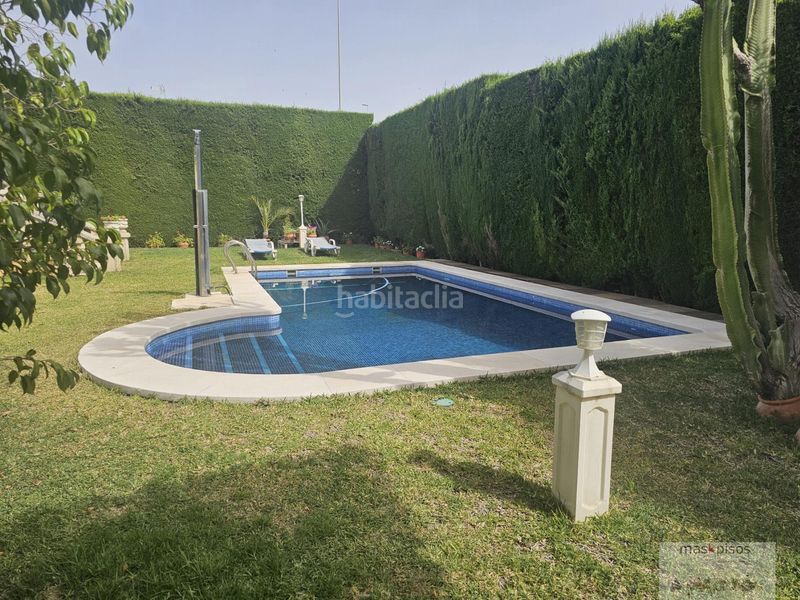 Foto 9066435e-64f5-4f9c-abce-2bc0a2b6f691. Xalet amb aparcament piscina a El Altillo Jerez de la Frontera