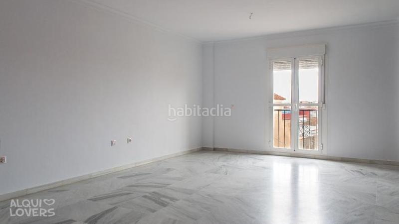 Foto 35e585f8-a9db-4ef4-be63-a36c95cb4614. Piso en Mondejar-Junquillos Línea de la Concepción (La)