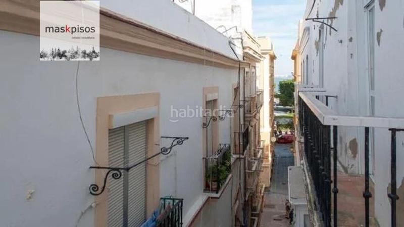 Foto 6271d622-73ab-45d7-8c4c-770a54f8160f. Piso en Centro Histórico Cádiz