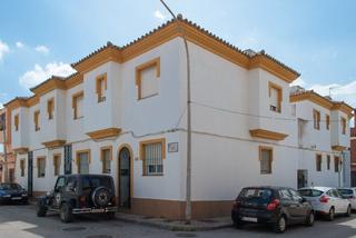 Aparcament cotxe a Mondejar-Junquillos