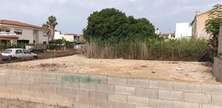 Terreny residencial  Carrer jacint verdaguer. Solar de 249m2 para edificar vivienda unifamiliar.