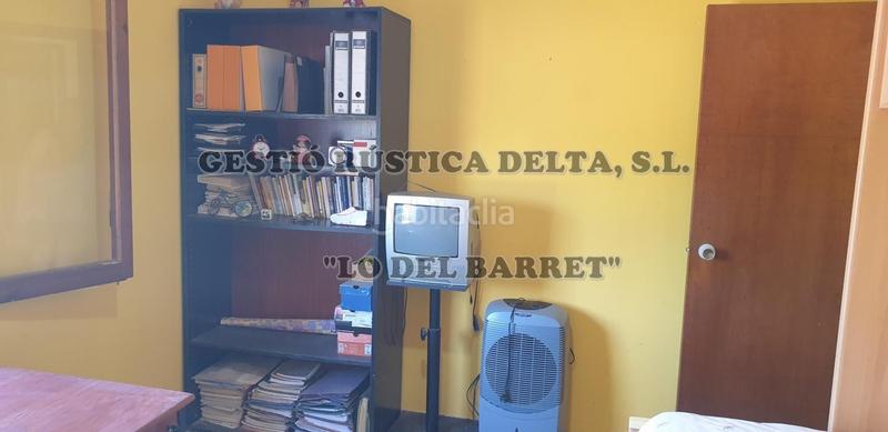Foto 9d4e38c2-a8f0-4436-a226-008e1cf448b4. Masía excelente masía de 385m2 construidos en diferentes estancias con 7.699m2 de terreno. en Camarles