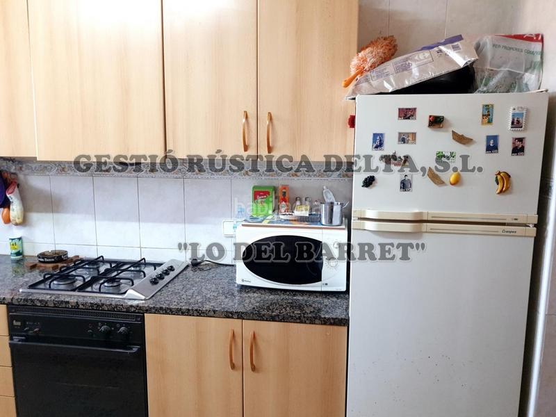 Foto a1adb1e9-e25d-48d7-b8f7-91ee0b184fda. Masía excelente masía de 385m2 construidos en diferentes estancias con 7.699m2 de terreno. en Camarles
