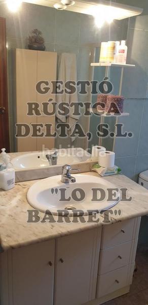 Foto a2065bc1-86c5-4059-b5a8-d9ca2181e097. Masía excelente masía de 385m2 construidos en diferentes estancias con 7.699m2 de terreno. en Camarles