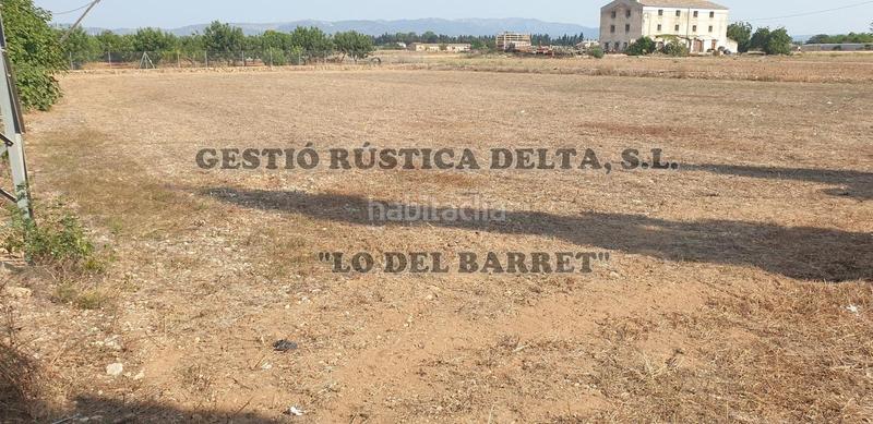 Foto d5e71772-d17c-4ece-8740-bfb510076a8b. Masía excelente masía de 385m2 construidos en diferentes estancias con 7.699m2 de terreno. en Camarles