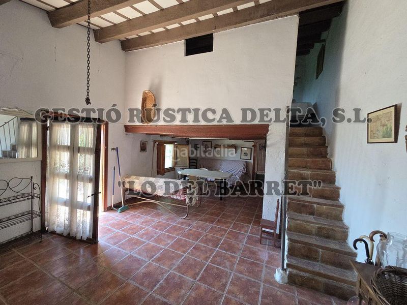 Foto e088b0d2-24e9-4052-8710-f1b352e83629. Masia amb aparcament a Bítem Tortosa