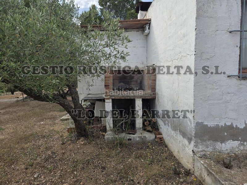 Foto d22f4e17-2d8f-492f-9ecd-419046ffa0e2. Masia amb aparcament a Perelló (El)
