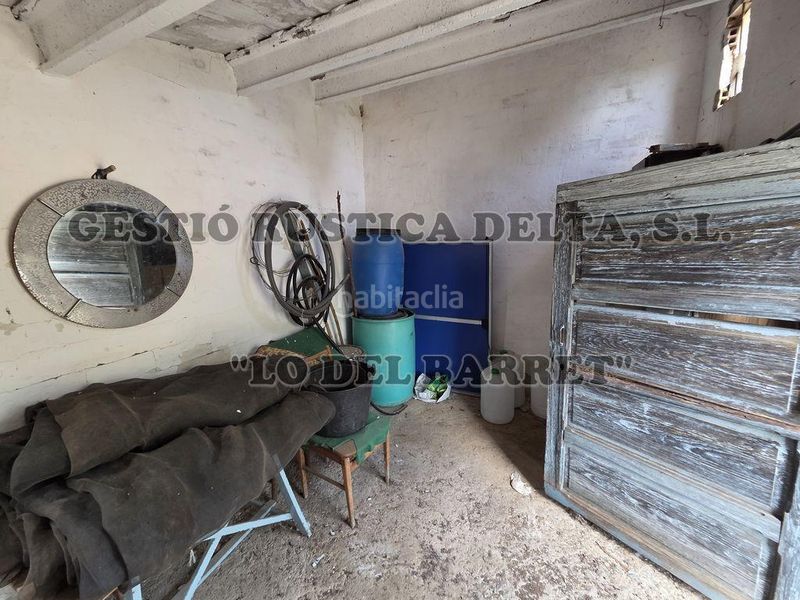 Foto e4236fa3-5063-4546-a8dd-ace3d5993728. Masia amb aparcament a Perelló (El)