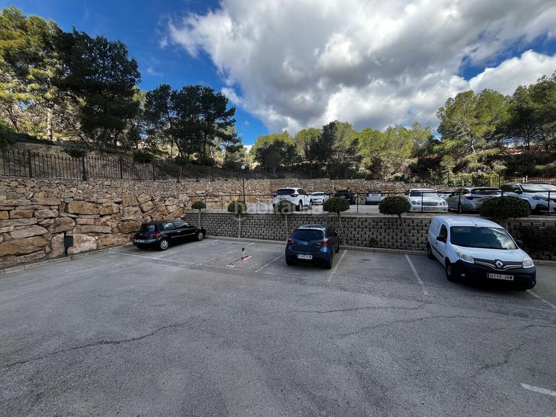 Foto e0c53fba-a283-407d-85f9-1275f0986bc8. Lloguer apartament amb calefacció aparcament piscina a Benidorm