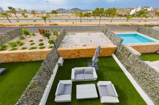 Piso en Balcón de Finestrat-Terra Marina. Duplex de obra nueva y llave en mano, por medio de una reventa d