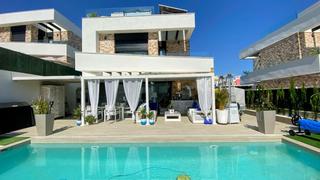 Maison jumelée à Balcón de Finestrat-Terra Marina. Villa moderna con vistas al mar en finestrat ndash exclusividad,