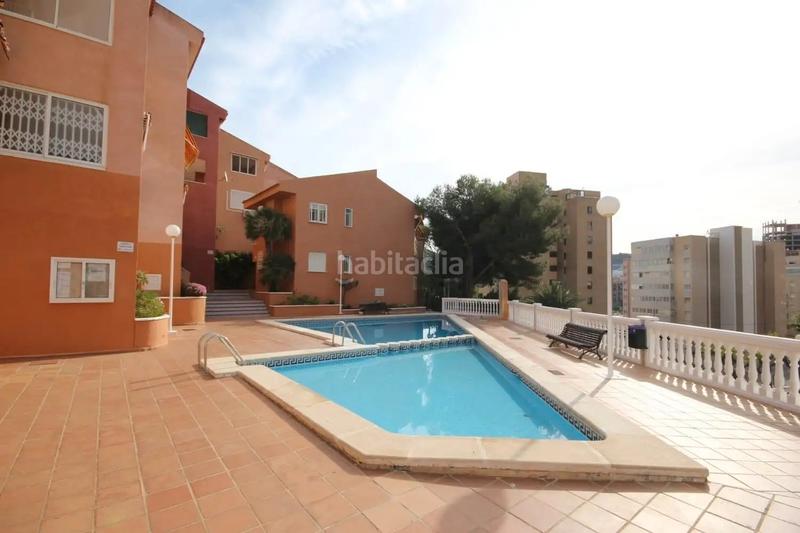Foto 54be0af3-403f-4fad-93a0-37e57a1aeeb7. Appartement avec parking piscine dans Playa Poniente Benidorm