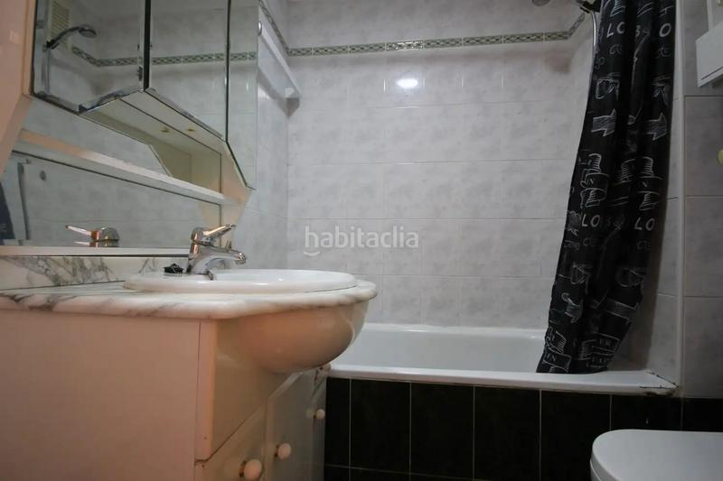 Foto 9234f536-db1a-43d9-a12a-5e604afbfe33. Appartement avec parking piscine dans Playa Poniente Benidorm