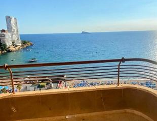 Appartamento in Playa Levante. Apartamento en primera liacutenea de playa con vistas panoraacut