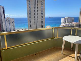 Appartement à Playa Levante. Apartamentos de 2 dormitorios, 1 cuarto de bantildeo con terraza