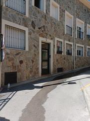 Piso en Calle de bruna vázquez 27. Oportunidad de inversión!