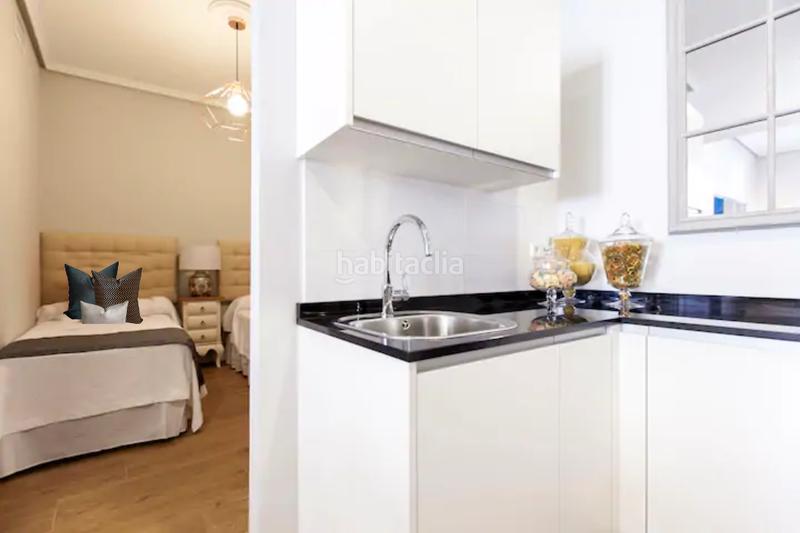 Foto b3a43532-1fc0-4afc-95a8-26e31121c8be. Miete etagenwohnung in calle de esparteros 1 in Sol Madrid