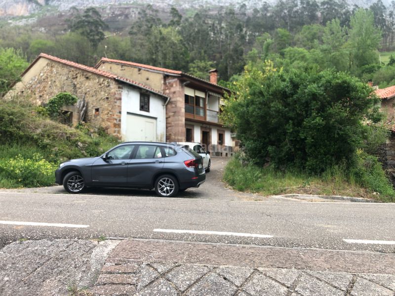 Foto f7c8ea70-60e7-47d6-9ddc-9f3156aea6c3. Casa amb calefacció a Lamasón