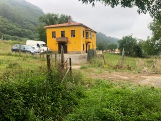 House  Barrio corvera de toranzo 1a. Finca grande con casa en cantabria