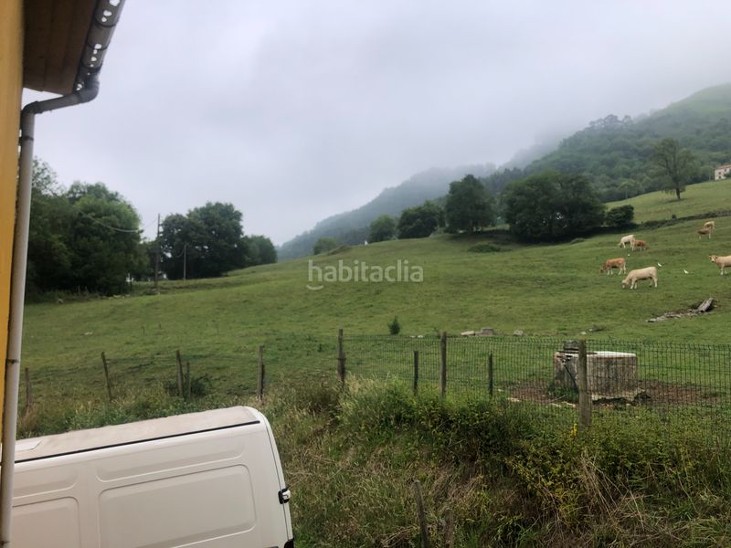 Foto 5f7f80a8-e4cf-48bc-8abf-7fe54ce605b2. Casa amb xemeneia calefacció aparcament a Corvera de Toranzo