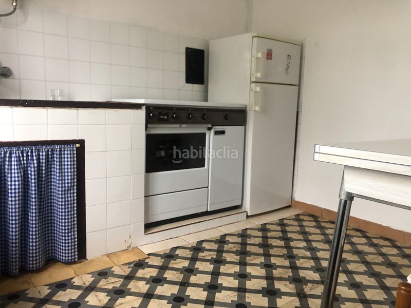 Foto 605eb9f7-d885-46ba-b541-d1635e10d7ee. Casa amb xemeneia calefacció aparcament a Corvera de Toranzo