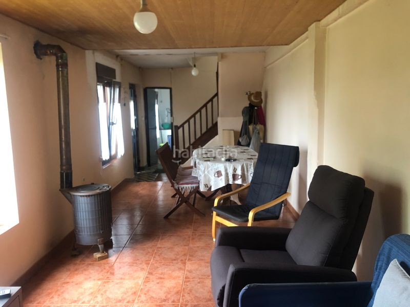 Foto d9992a41-e589-4d3a-95ea-bde3c9feb5bd. Casa amb xemeneia calefacció aparcament a Corvera de Toranzo