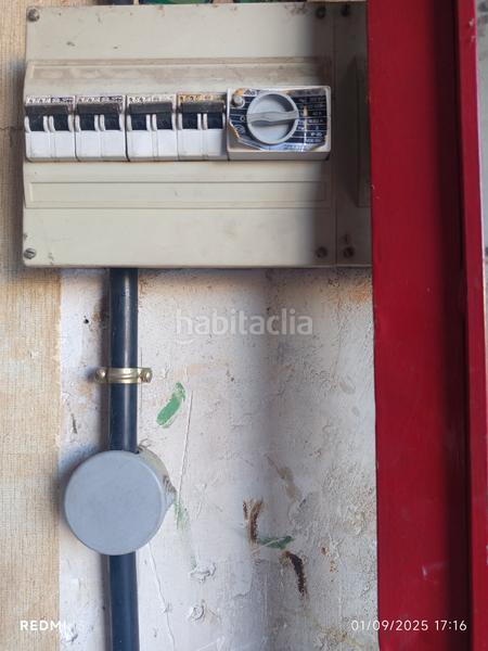 Foto 951463a6-fdf6-4b7b-ab1c-da851bcc64ad. Local comercial local ideal almacén , garaje en Ca n'Oriac Sabadell