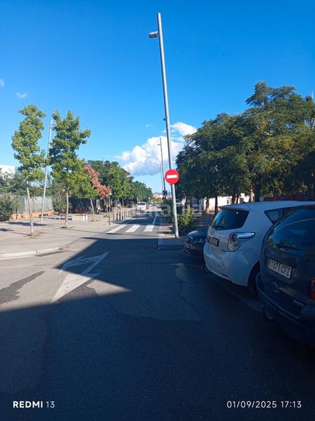 Foto e13326d4-5efc-4c75-a3cc-226c671701f3. Local comercial local ideal almacén , garaje en Ca n'Oriac Sabadell