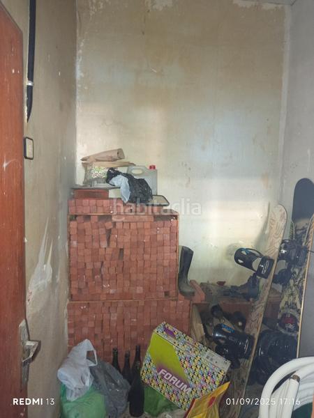 Foto f7310178-c05b-4123-8ffe-2fa2d2d4e825. Local comercial local ideal almacén , garaje en Ca n'Oriac Sabadell