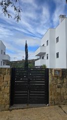 Erdgeschoss in Avenida sierra morena 47. Exclusivo apartamento de lujo con vistas, terraza y garaje en ba