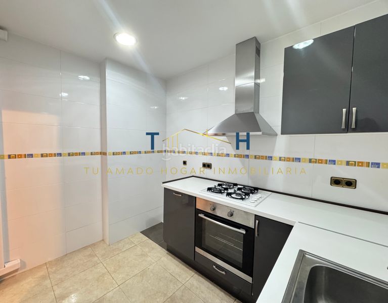 Foto 003996f2-5512-4ce7-bb0e-67ac57f6c371. Pis amb calefacció a Centre-Estació Gavà