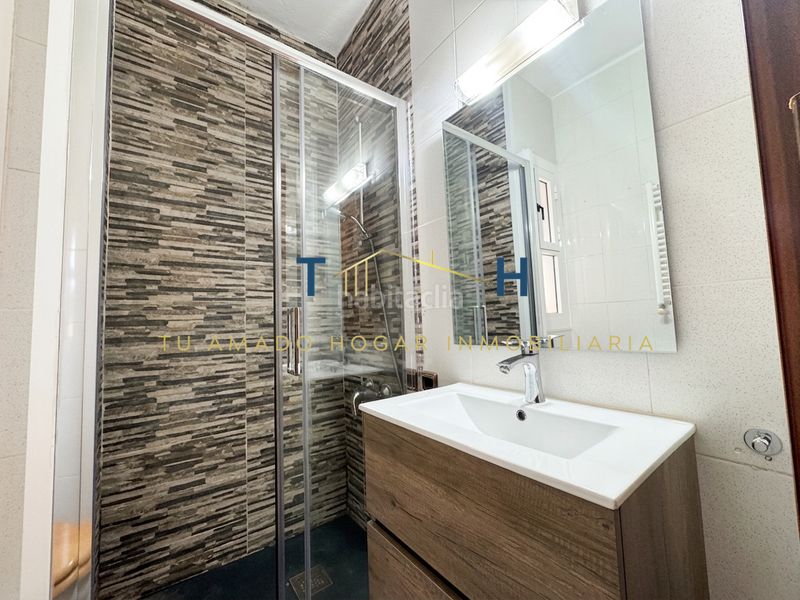 Foto 2979319b-3b10-40b0-b149-a3ade3896eeb. Pis amb calefacció a Centre-Estació Gavà