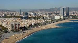 Foto 05ba0f3b-856d-46b2-9daa-ddaec921c1be. Casa amb xemeneia calefacció aparcament piscina a Cunit