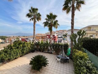 Chalet in Montebello - Nou Espai