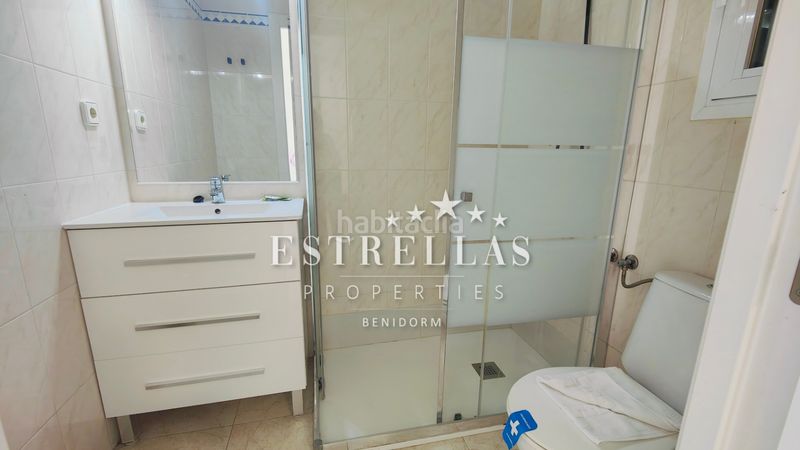 Foto 0cceee2e-ef2a-4bc4-91f0-1b838e81ae1d. Apartament amb calefacció aparcament piscina a Playa Levante Benidorm
