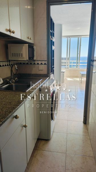 Foto 3346d076-74e6-4d44-bc5b-d4b2f2d4f11a. Apartament amb calefacció aparcament piscina a Playa Levante Benidorm