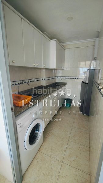 Foto 5cb287cf-3b50-4656-a4e7-c04858656c23. Apartament amb calefacció aparcament piscina a Playa Levante Benidorm