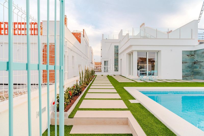 Foto 36997880-2f95-4e14-8cbc-f4a495e1a1b5. Chalet mit pool in Las Lomas de Rame-Bahía Bella Alcázares (Los)