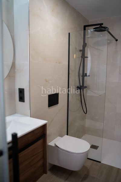 Foto ad2a7f86-01ee-485d-9865-ca95e4e49378. Casa amb piscina a Los Almendros Orihuela