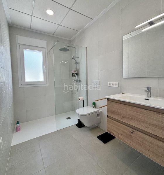 Foto bc2cc483-58dd-46ac-9c92-3c6c919d6bd0. Xalet amb calefacció piscina a Benijófar