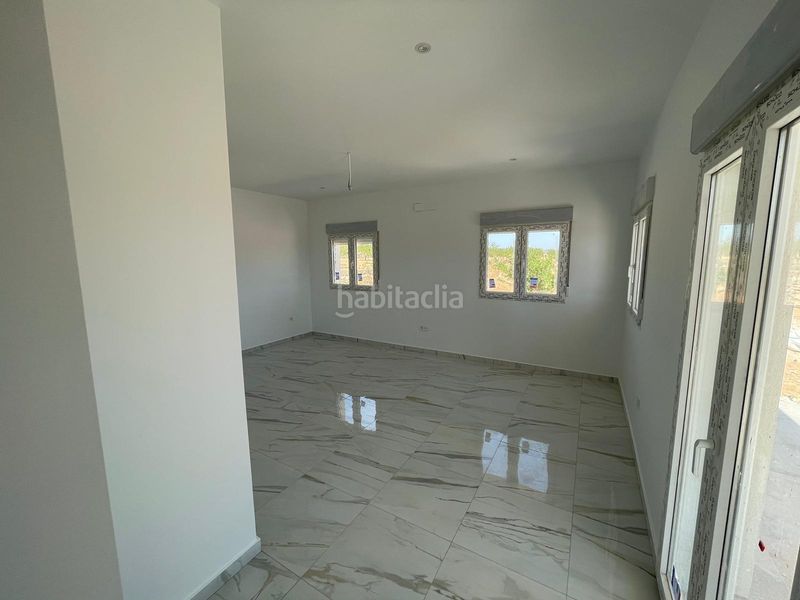 Foto 0979f601-e942-4511-a273-bba407de1366. Xalet amb piscina a Pinoso