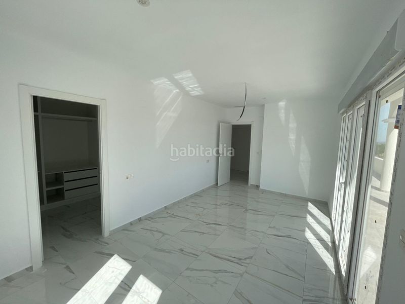 Foto 4a27950a-751a-488e-be0e-b98e7cc8313e. Xalet amb piscina a Pinoso