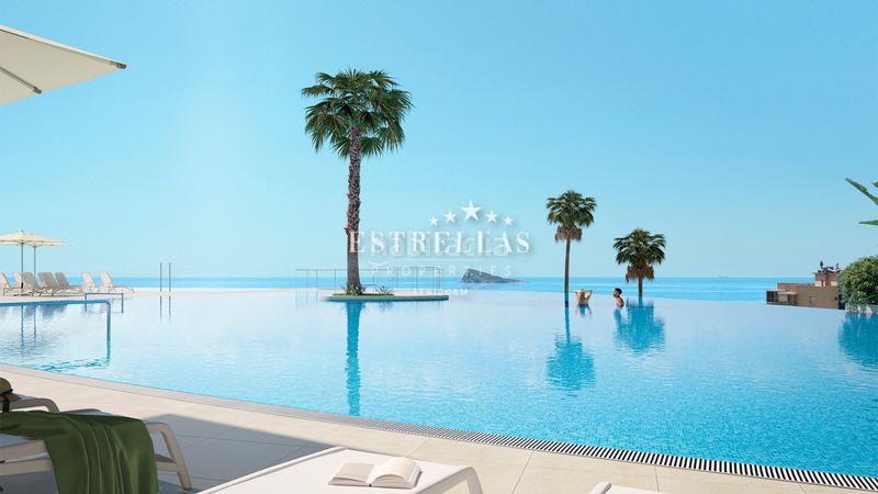 Foto 8acacb09-b963-42ec-bf54-ab4a5e871a96. Apartament amb calefacció aparcament piscina a Playa Poniente Benidorm