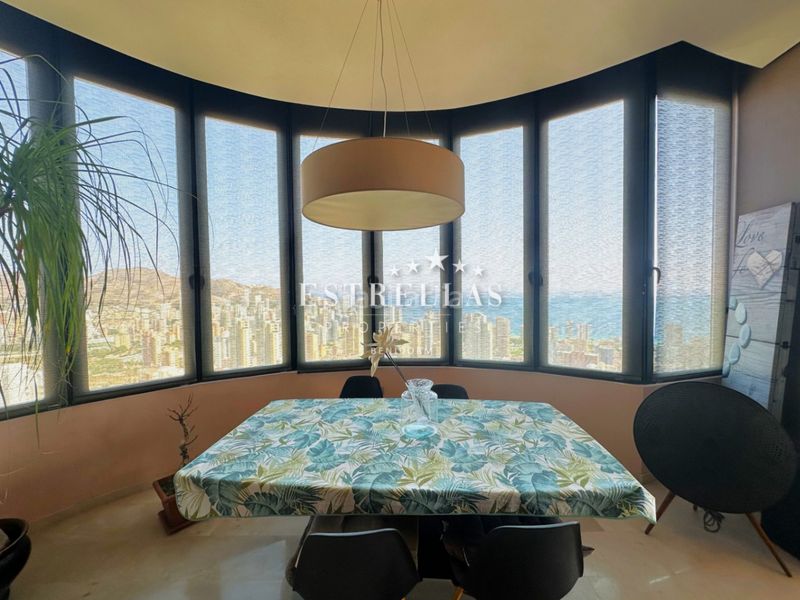 Foto 33935e26-59d1-4f1d-9938-afe47b97d651. Àtic amb calefacció aparcament piscina a Juzgados - Plaza de Toros Benidorm