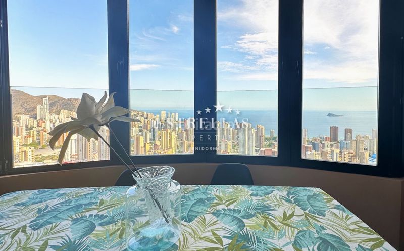 Foto a29f89cf-6700-4c0d-8133-72c8aa53578d. Àtic amb calefacció aparcament piscina a Juzgados - Plaza de Toros Benidorm