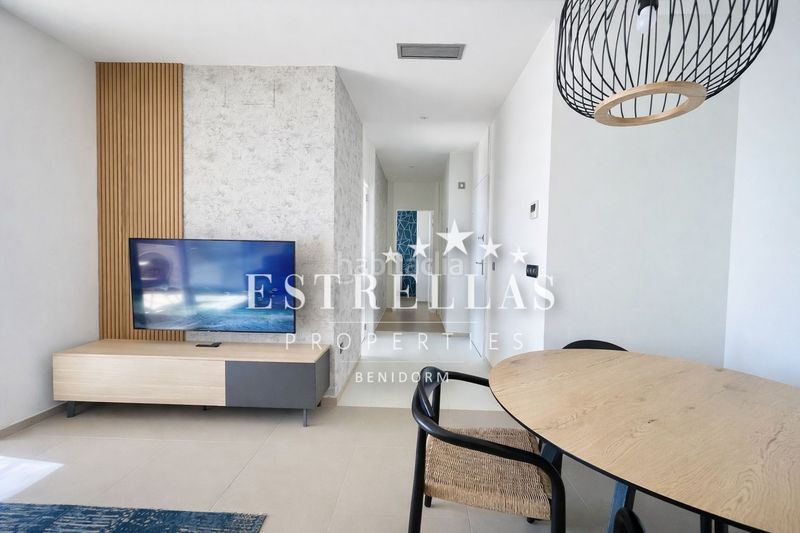 Foto c5c9a051-e05b-422a-a82d-2660a9c2243a. Apartament amb calefacció aparcament piscina a Playa Poniente Benidorm