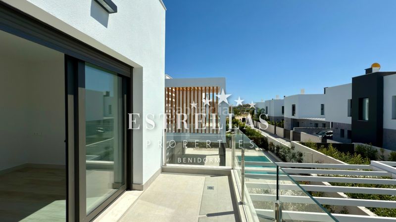 Foto 366b476c-2fad-4f42-bfaa-4114f4800db4. Xalet amb calefacció aparcament piscina a Almajada-Ravel Mutxamel