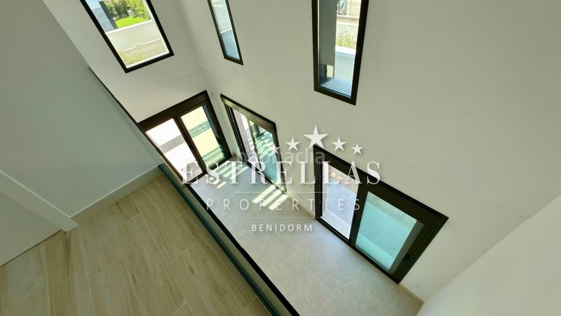 Foto 615b0415-291e-4b7a-8b3b-880b3a4c1c44. Xalet amb calefacció aparcament piscina a Almajada-Ravel Mutxamel