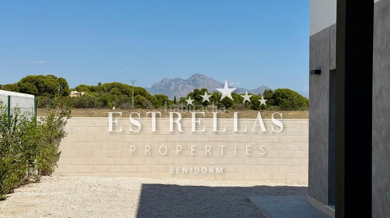 Foto 71d612cf-4978-4ac4-b198-83287ac908b7. Xalet amb calefacció aparcament piscina a Almajada-Ravel Mutxamel